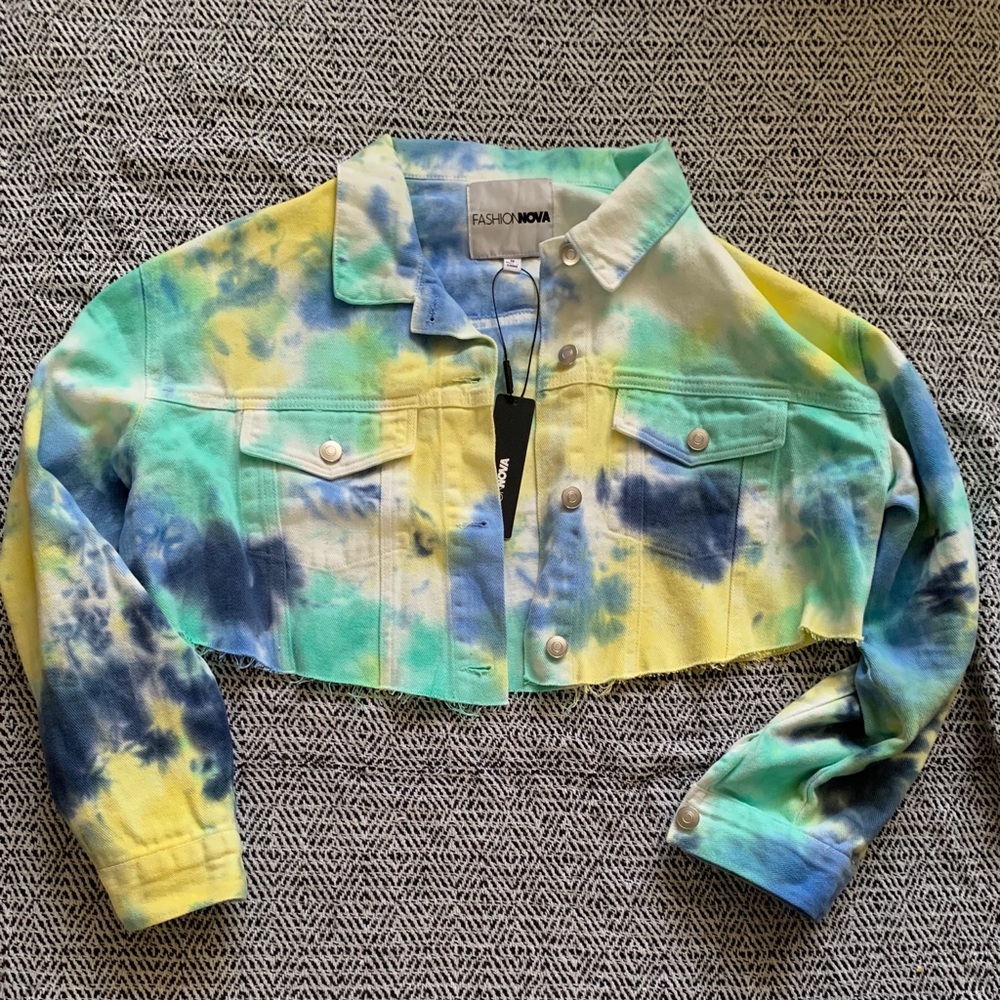 Fashion Nova Cropped Tie Dye Jacket